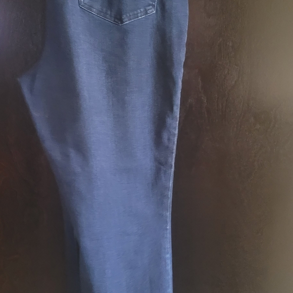 NYDJ Women's Straight Leg Jeans in Deep Blue - Picture 2 of 3